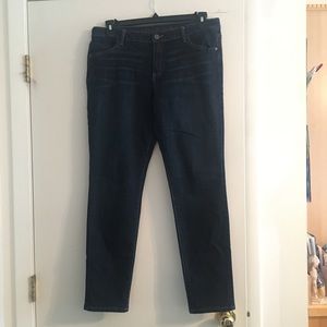 Simply Vera skinny jeans. 12